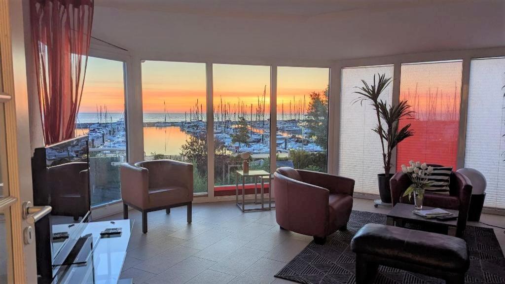 Appartementanlage Residenz Am Yachthafen Ostseebad Kühlungsborn Esterno foto